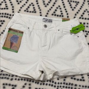 Wax Jean Women's Cream Denim Shorts